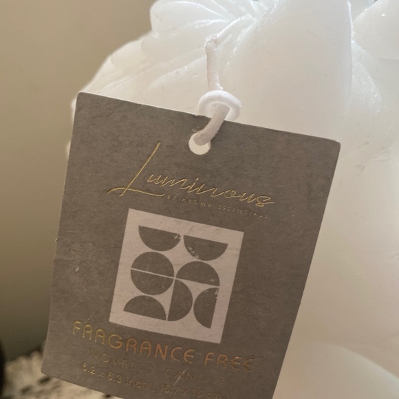 Luminous Horse/Unicorn Ivory Head Candle, Handmade Soy Wax Fragrance Free Candle - Picture 5 of 5